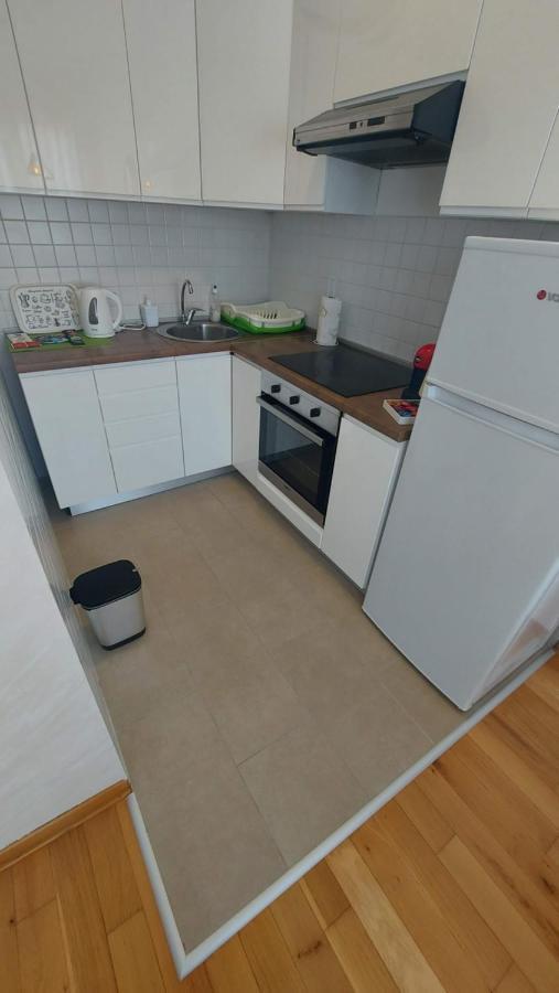 Ferienwohnung Lijepo Pozicioniran Stan, Atrakcije Blizu Podgorica Exterior foto