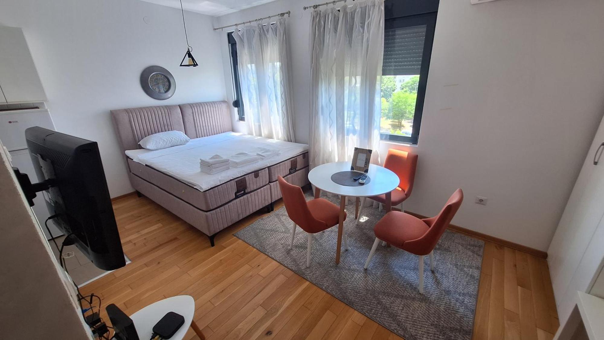 Ferienwohnung Lijepo Pozicioniran Stan, Atrakcije Blizu Podgorica Exterior foto