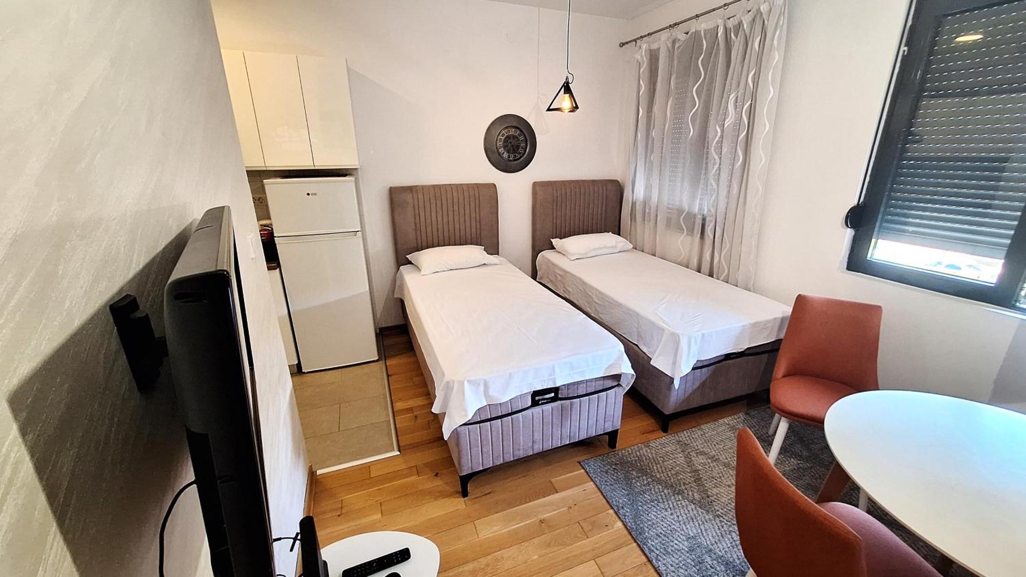 Ferienwohnung Lijepo Pozicioniran Stan, Atrakcije Blizu Podgorica Exterior foto